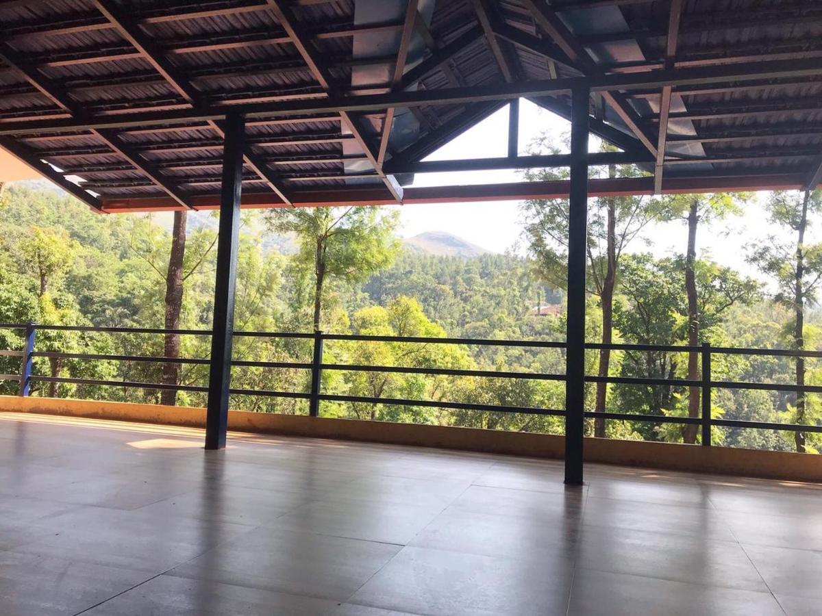 Cloud 9 Homestay Attigundi ภายนอก รูปภาพ